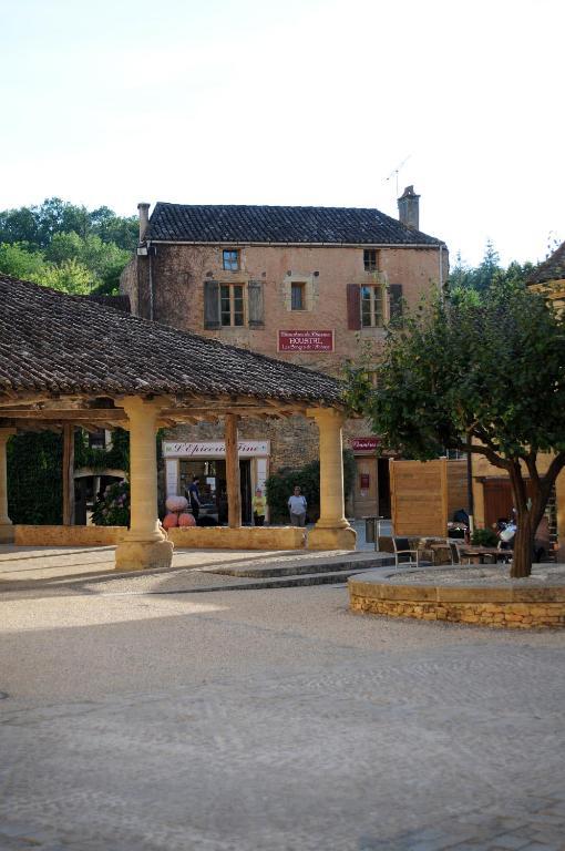 Bed and Breakfast Les Songes de l'Abbaye à Cadouin Extérieur photo
